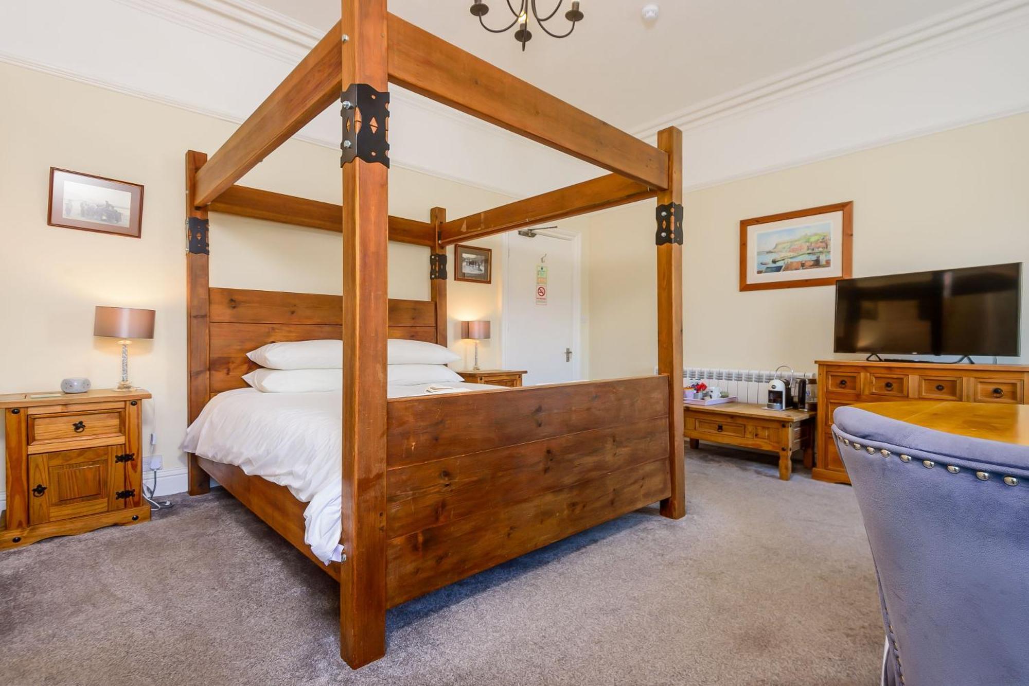 Hillcrest Whitby Bed and Breakfast Εξωτερικό φωτογραφία
