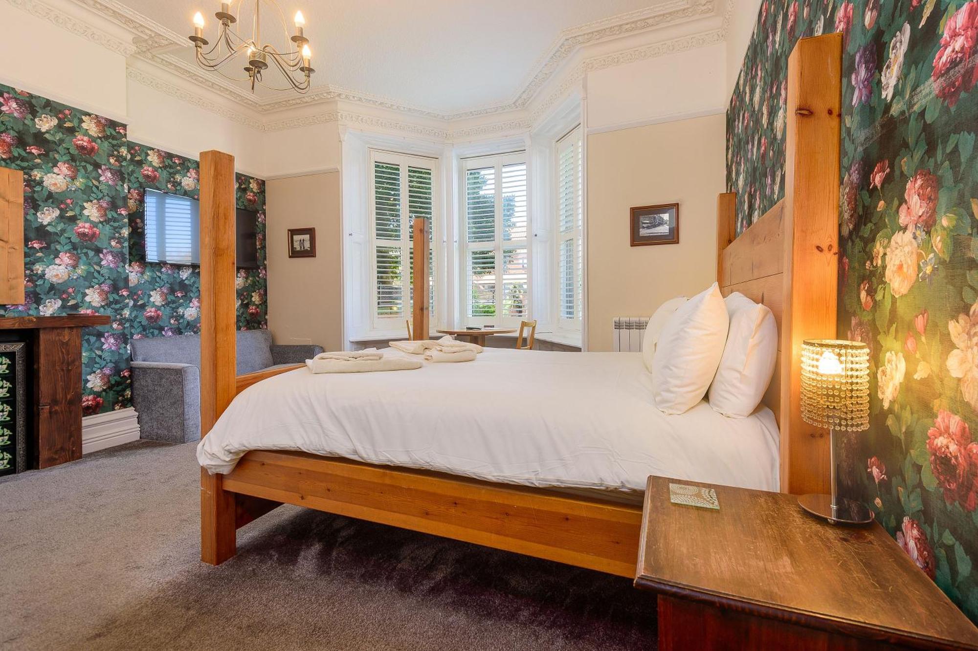 Hillcrest Whitby Bed and Breakfast Εξωτερικό φωτογραφία